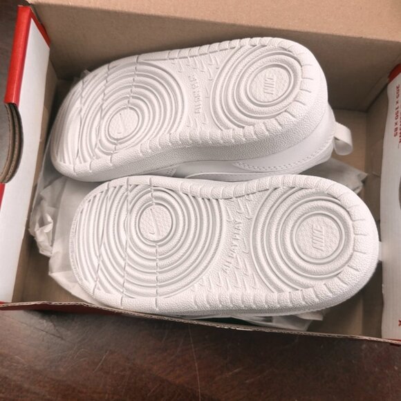 Children's Air Force 1's - Picture 2 of 3